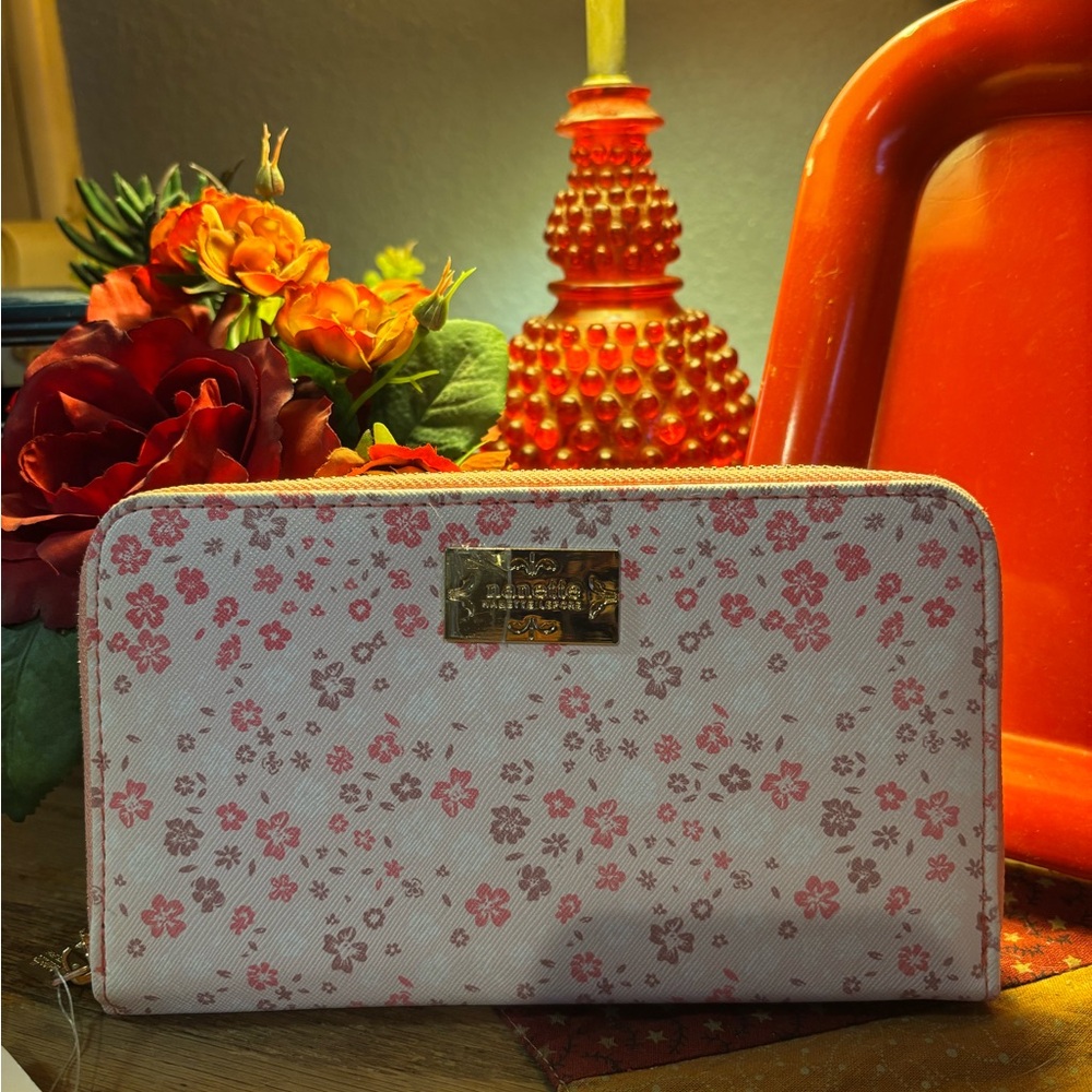 Nanette Lepore RFID Lined Wallet